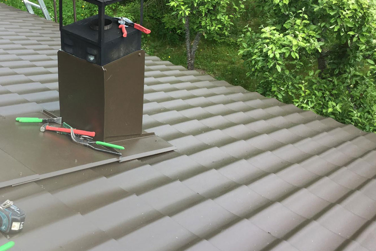 katon-korjaus-nosto Katon korjaus